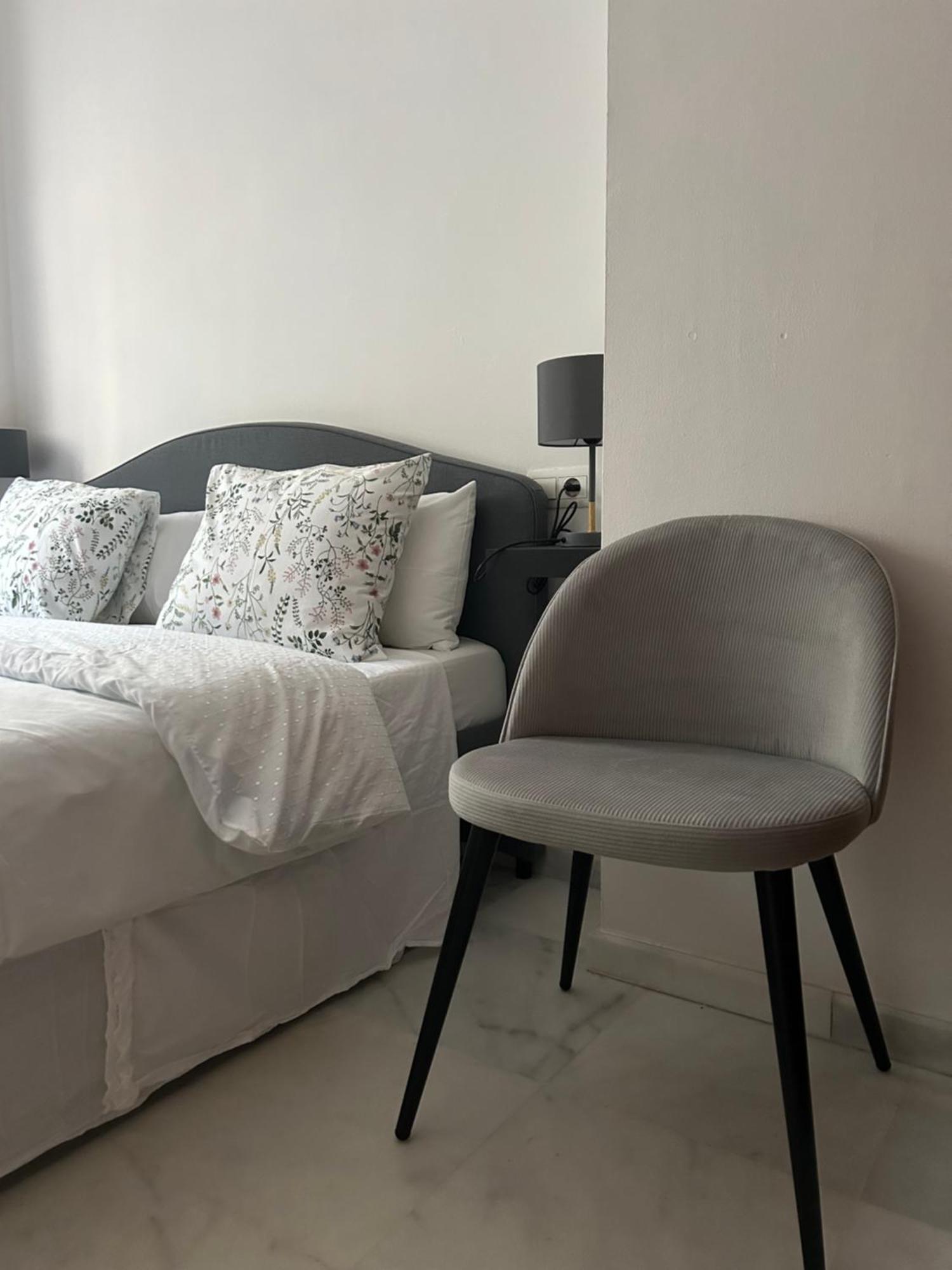Apartamento Proximo Al Centro De 2 Dormitorios Con Piscina. Sevilla Exterior foto