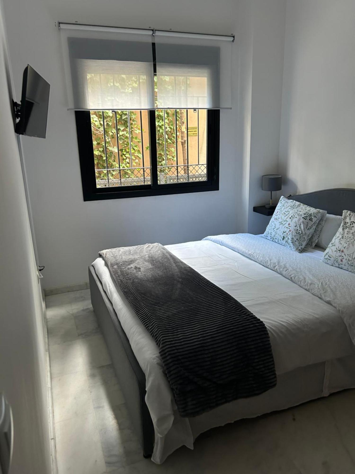 Apartamento Proximo Al Centro De 2 Dormitorios Con Piscina. Sevilla Exterior foto